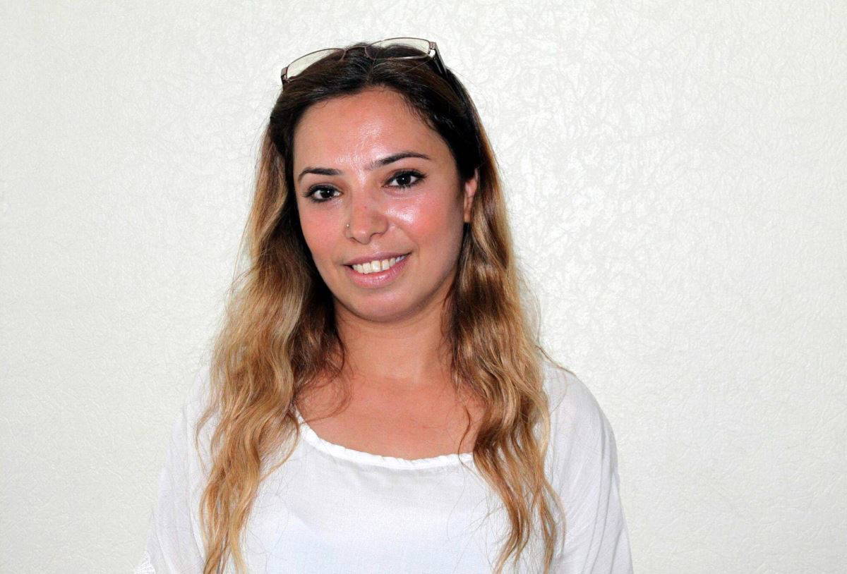 İzmir'deki saldırıda öldürülen Deniz Poyraz'ın annesi konuştu: Öğretmen olmak istiyordu