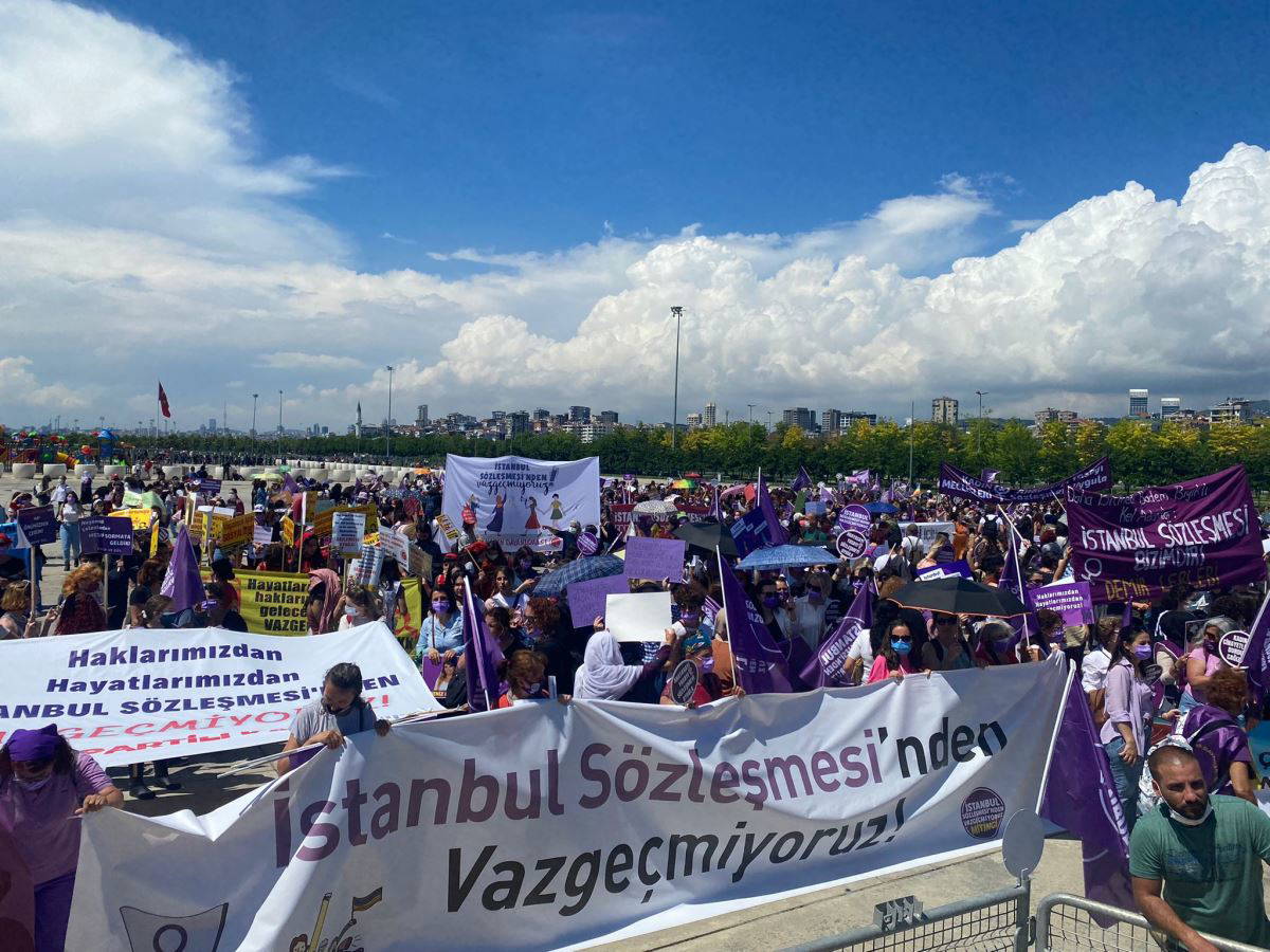 Binlerce kadın Maltepe’de!