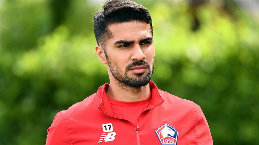 Arsenal ve Manchester United, Mehmet Zeki Çelik'i istiyor