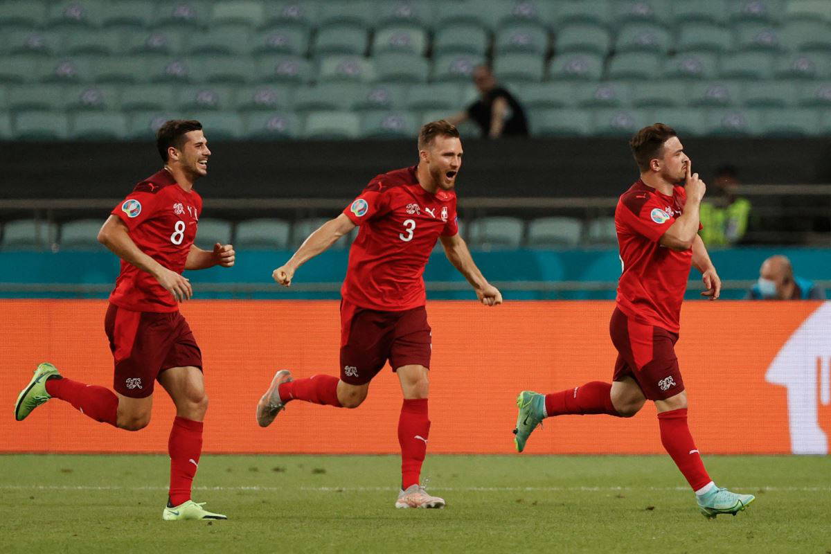 EURO 2020'de A Milli Futbol Takımı, İsviçre maçında protesto edildi