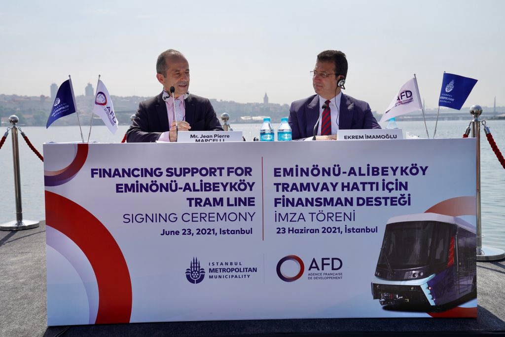 İBB ile AFD arasında 93 milyon Avroluk ön protokol! İmamoğlu imzaladı