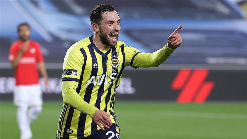Göztepe, Fenerbahçe'den Filip Novak ve Sinan Gümüş'ü transfer etmek istiyor