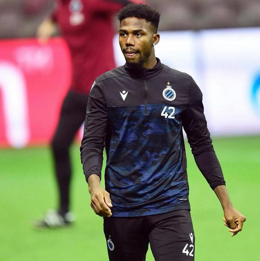 Nijeryalı forvet Emmanuel Denis Galatasaray forması giydi