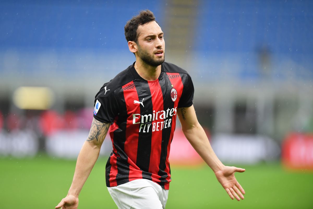 Hakan Çalhanoğlu'ndan Galatasaray mesajı: 