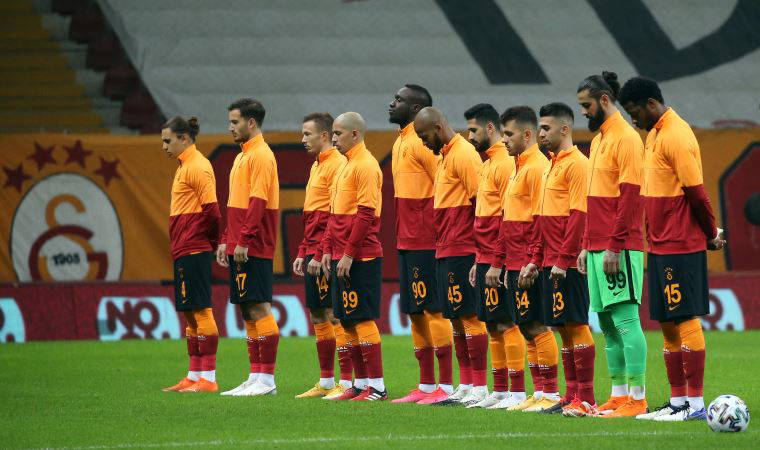 Galatasaray'ın Stryger Larsen ile ilgilendiği iddia edildi