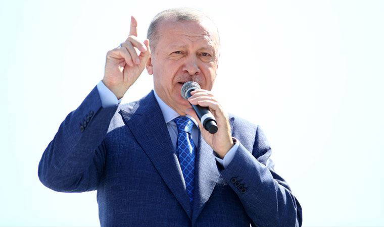 Bilim insanı Özlem Türeci'yi, 'Uğur Bey'in eşi' olarak niteleyen Erdoğan'a tepki yağdı