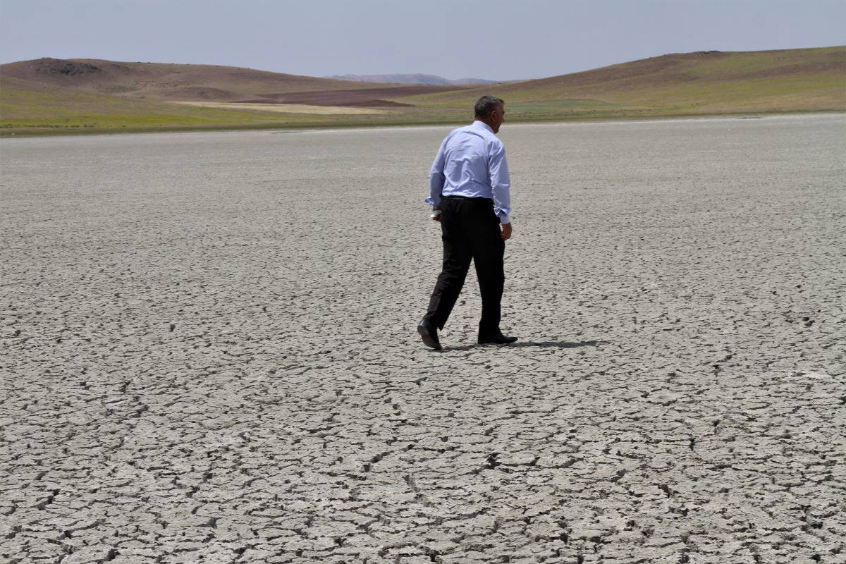 Art arda kuruyorlar: Şimdi de Saray Tuz Gölü