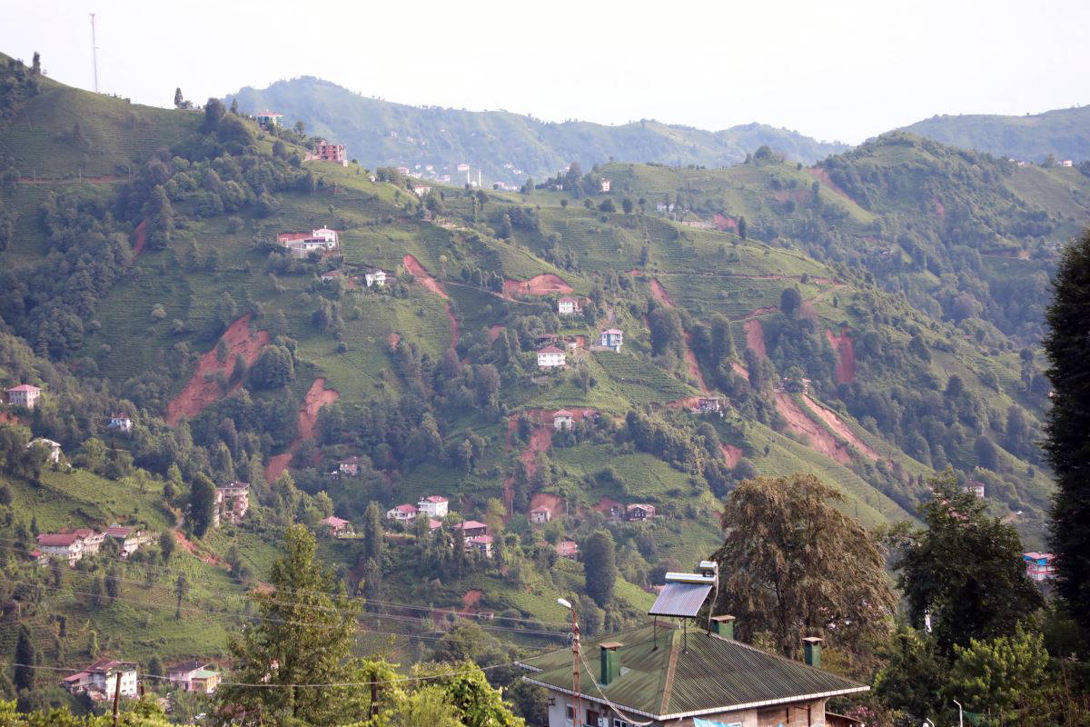 Son dakika... Rize'de sel ve heyelan felaketi: Ölü sayısı artıyor