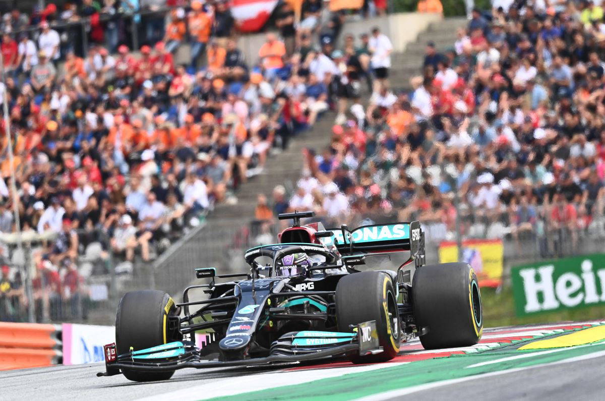 Formula 1'de 2022 yılında kullanılacak araçlar tanıtıldı