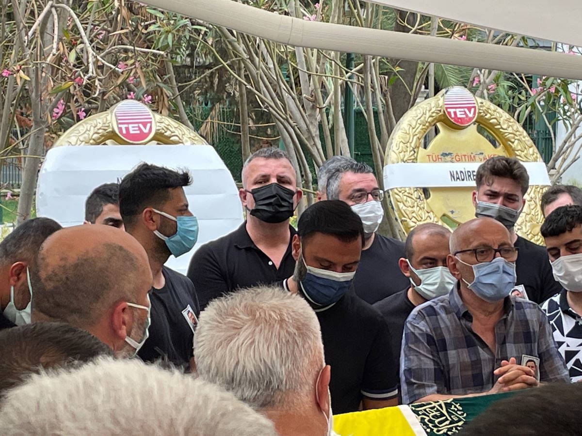 Alişan'ın kardeşi son yolculuğuna uğurlandı