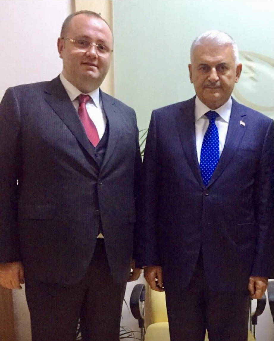 Barış Pehlivan yazdı: Fotoğraftaki Suskunlar