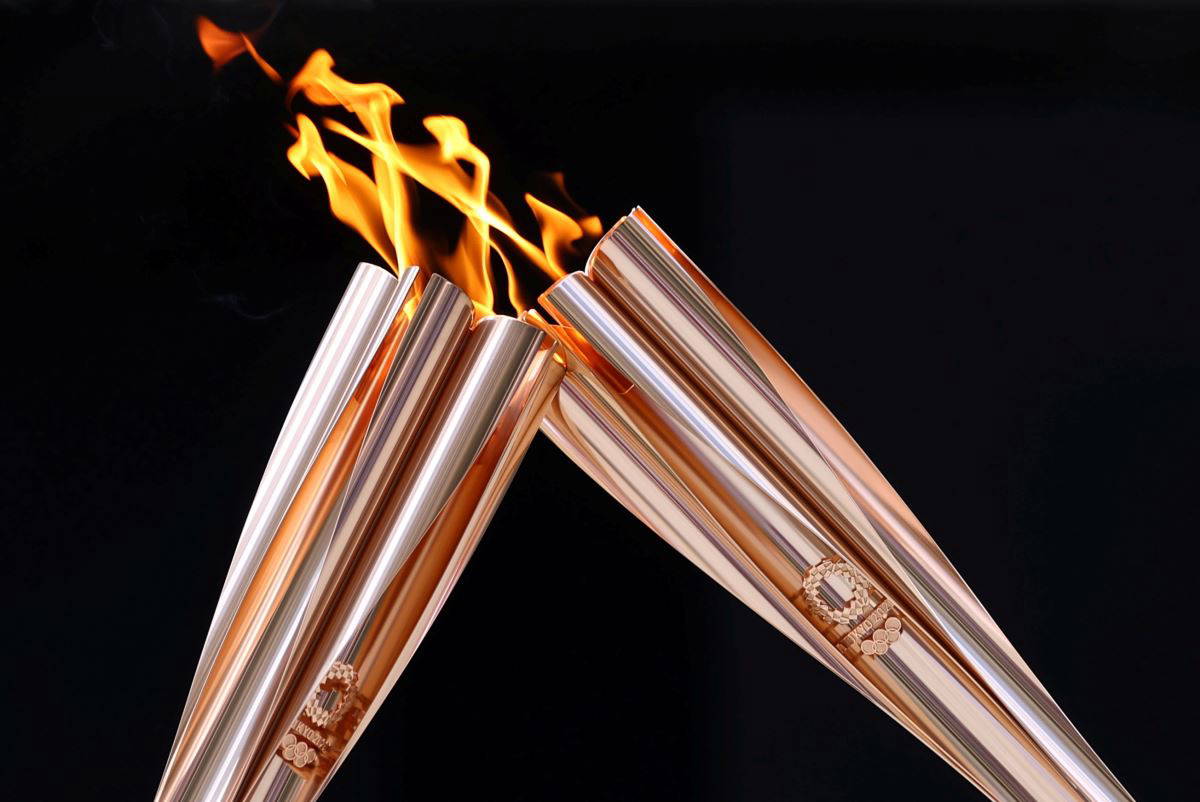 Olimpiyat meşalesini Naomi Osaka yaktı