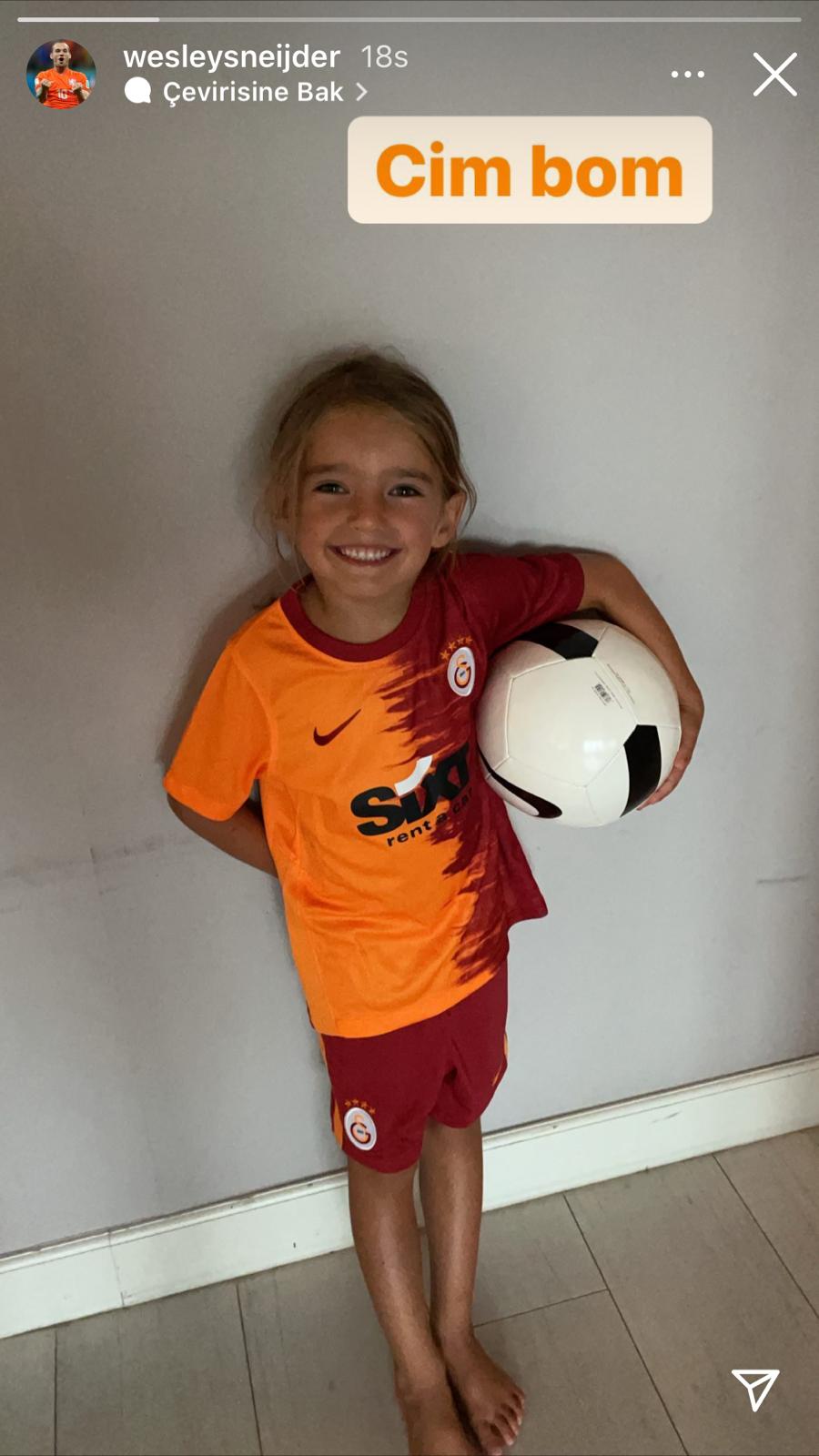 Wesley Sneijder'den Galatasaray paylaşımı
