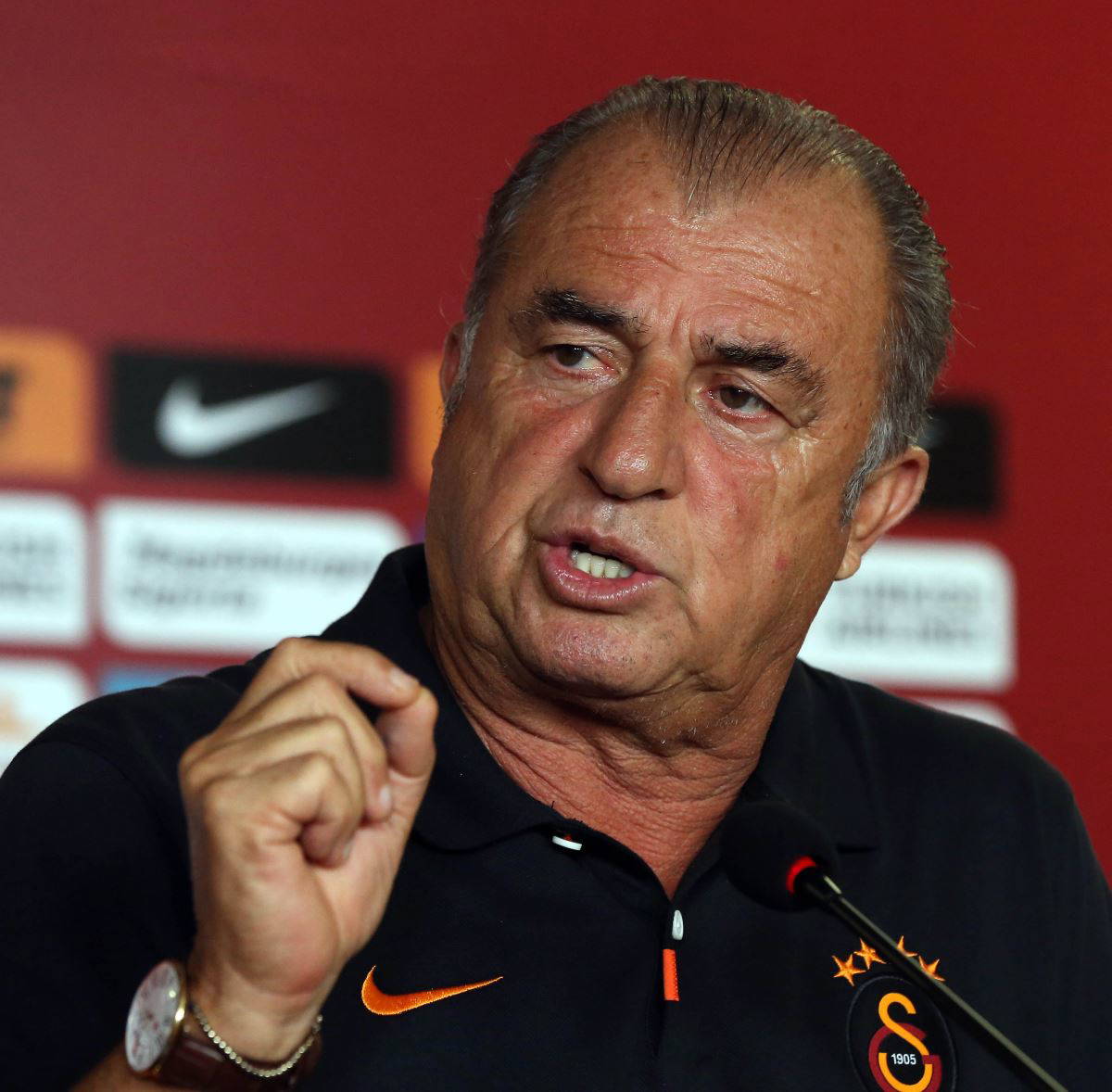 Fatih Terim'den muhabire: 