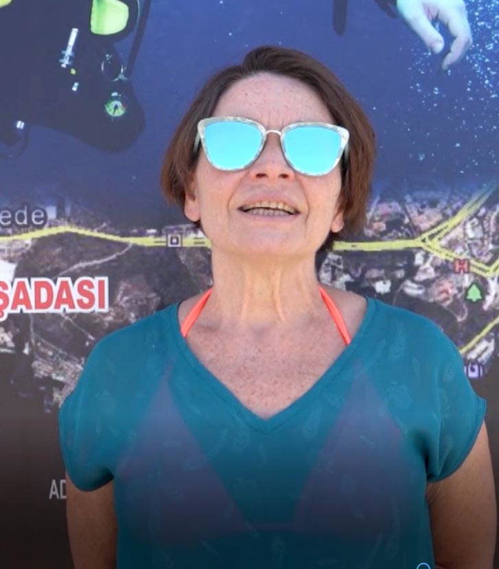 Kuşadası'nda uçak batığına yoğun ilgi