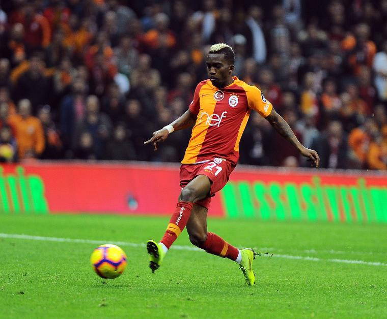 Henry Onyekuru, Olympiakos'a transfer oldu