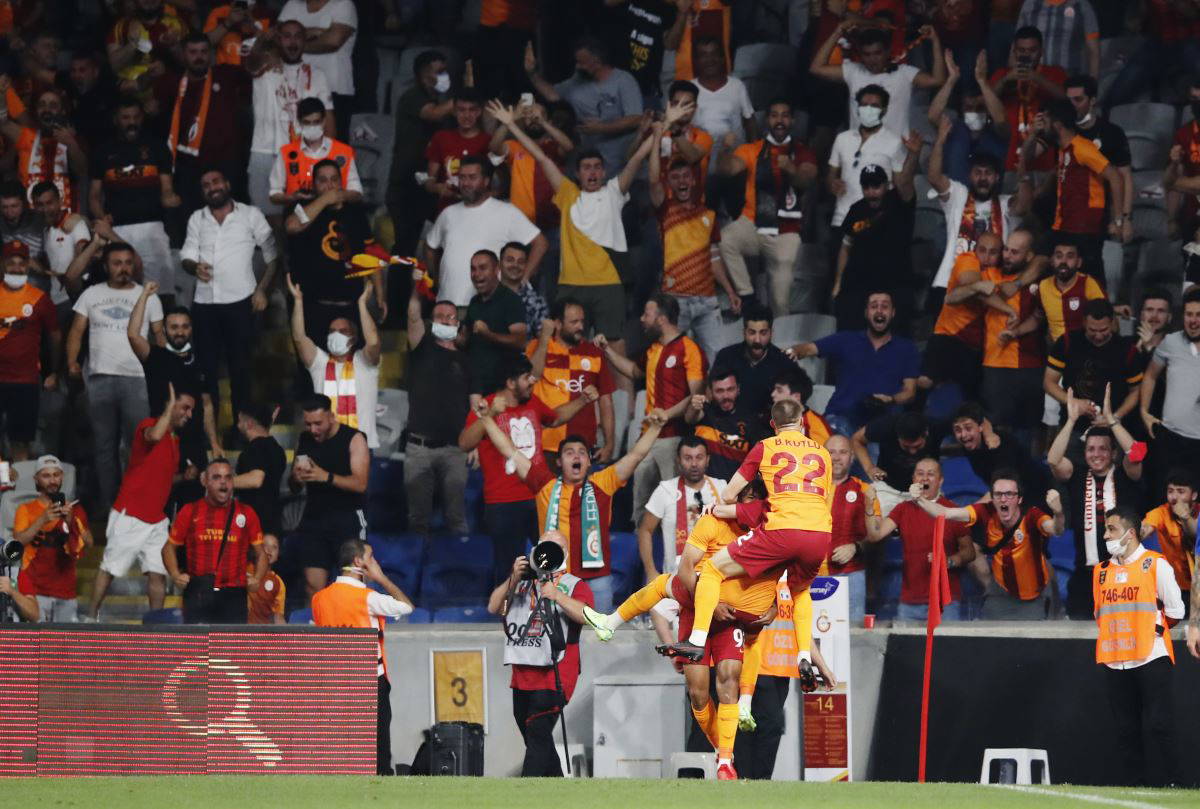 Galatasaray - St. Johnstone 1-1
