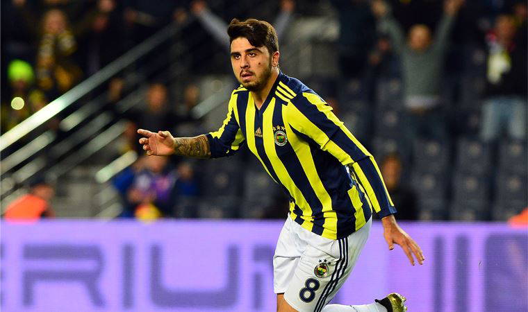 Burak Kapacak, Bursaspor'dan Fenerbahçe'ye giden 9. futbolcu oldu