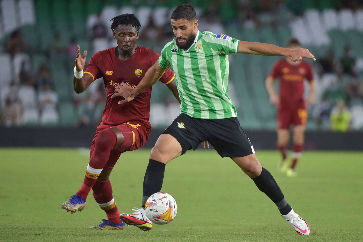 Jose Mourinho hazırlık maçında tribüne gönderildi
