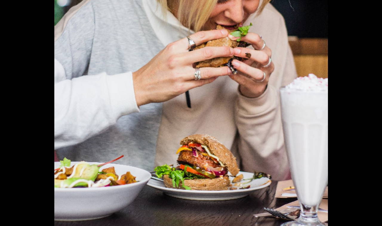 Gece yeme bozukluğu sendromu nedir, nasıl tedavi edilir?