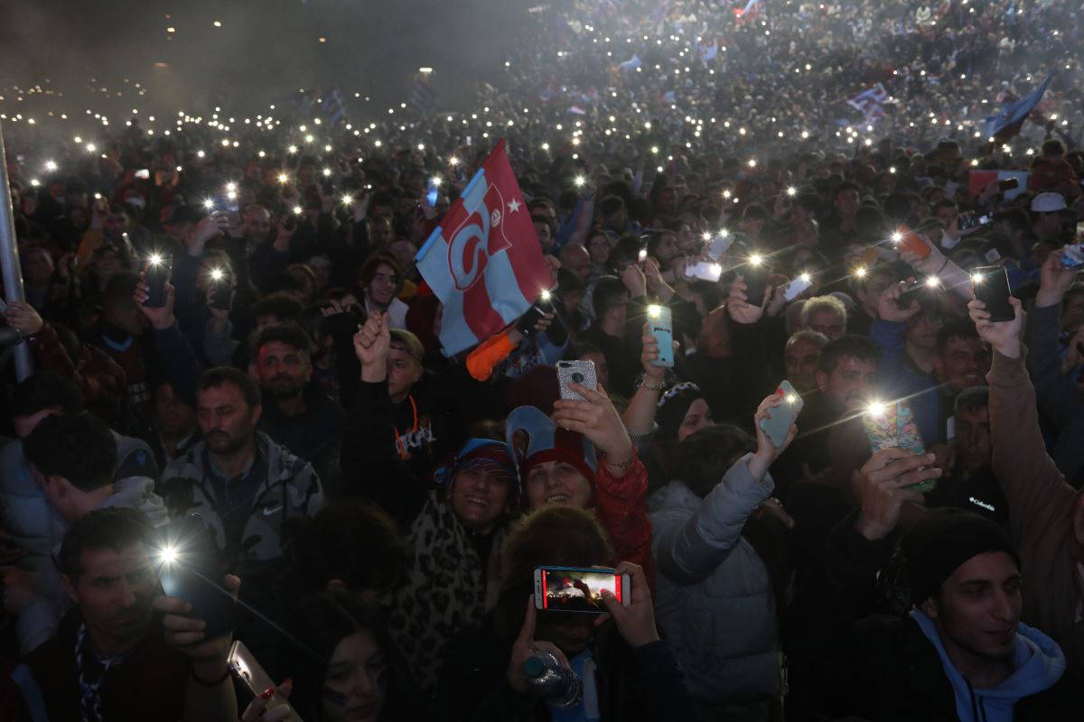 38 yıl aranın ardından şampiyon Trabzonspor! Trabzonspor 2-2 Antalyaspor