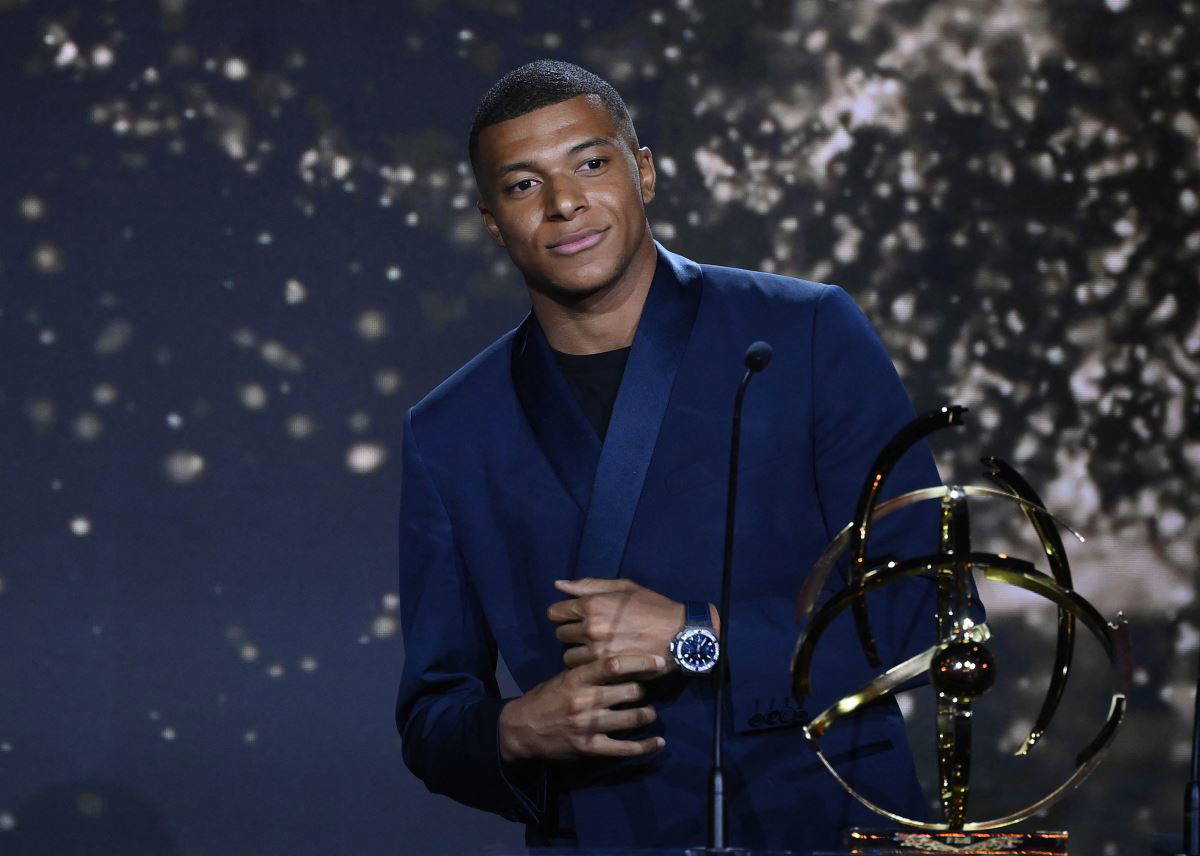 Kylian Mbappe, Real Madrid'le anlaştı! Rekor imza parası alacak...
