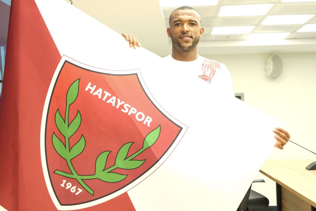 Süper Lig'de 2021-2022 sezonunun gol kralı Umut Bozok oldu