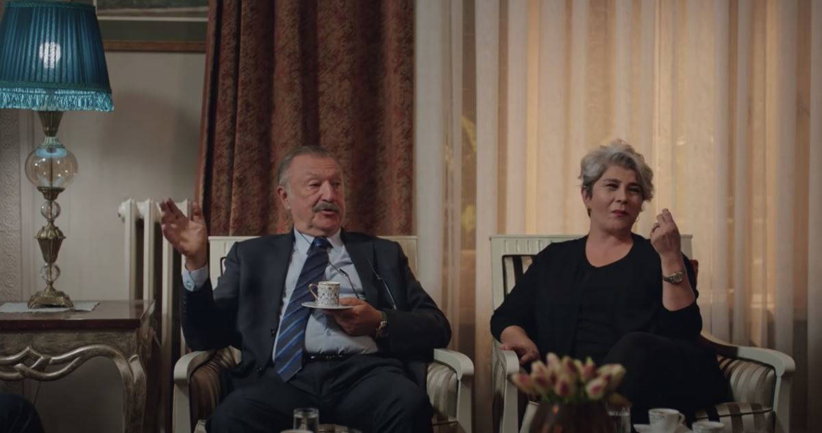 Camdaki Kız dizisinin konusu nedir?