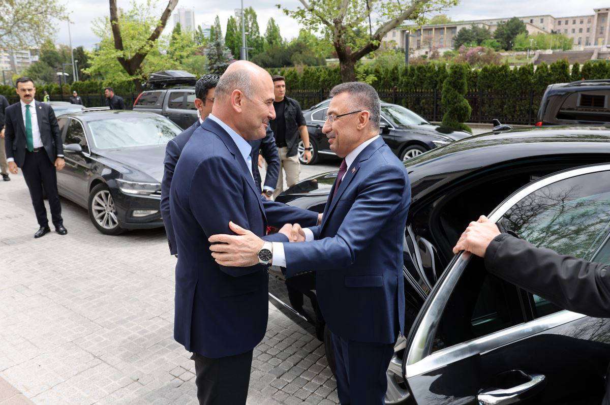 Ankara'da hareketli saatler: Süleyman Soylu'yu art arda ziyaret ettiler