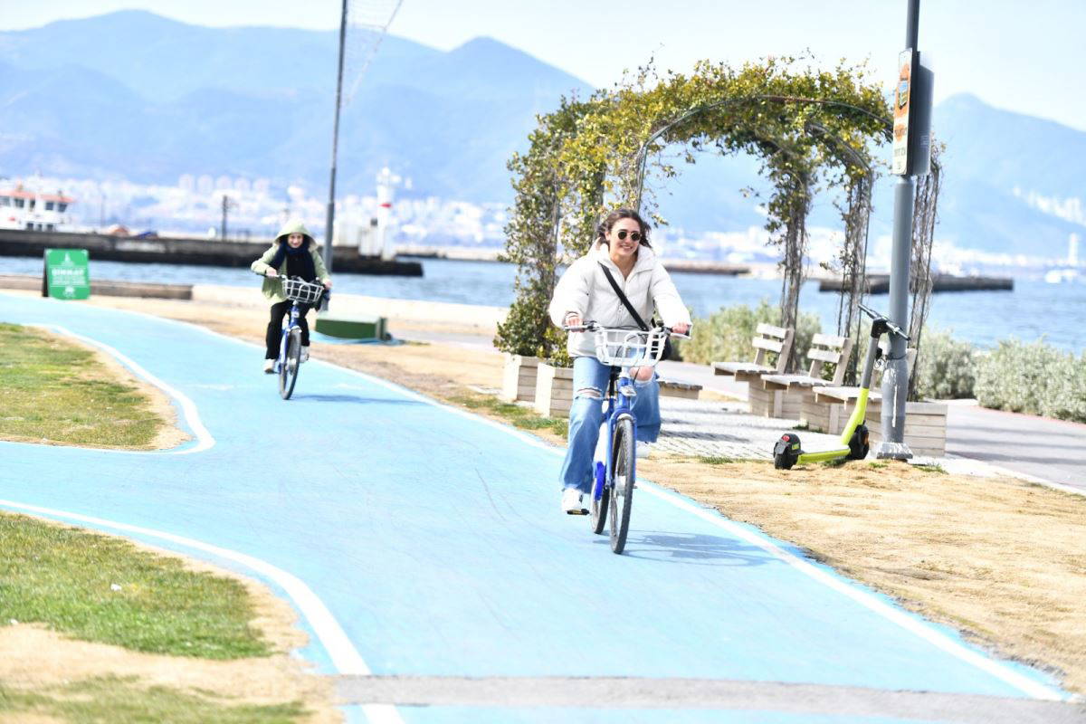 Bisiklet kenti İzmir: Hayatın her alanında...