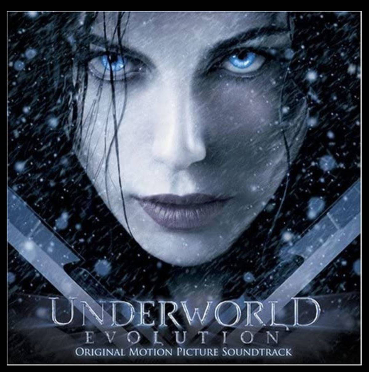 Karanlıklar Ülkesi: Evrim konusu nedir, oyuncuları kimler?