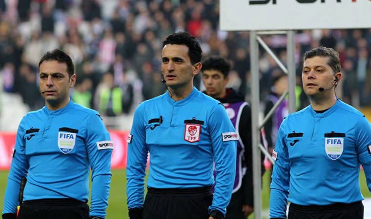 Son dakika... TFF, Sivasspor - Galatasaray maçında hakem hatası ...