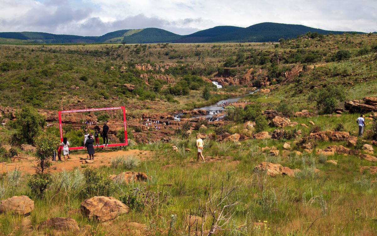 Güney Afrika'nın doğal güzelliklerinden biri: Bourke'nin Şans Çukurları