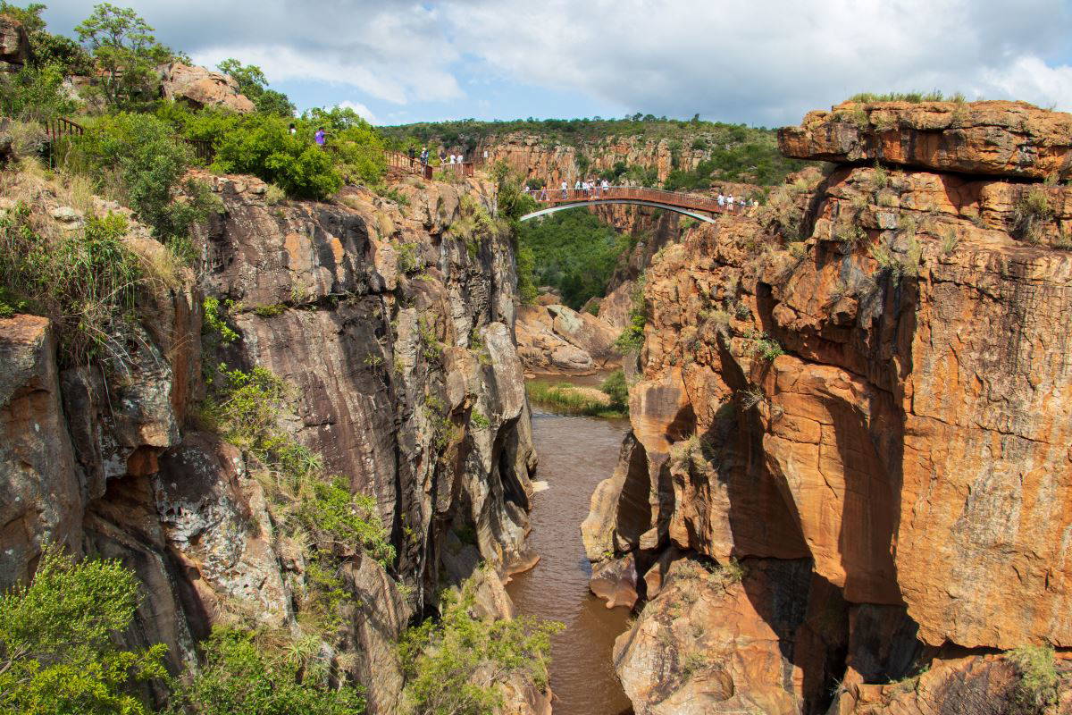 Güney Afrika'nın doğal güzelliklerinden biri: Bourke'nin Şans Çukurları