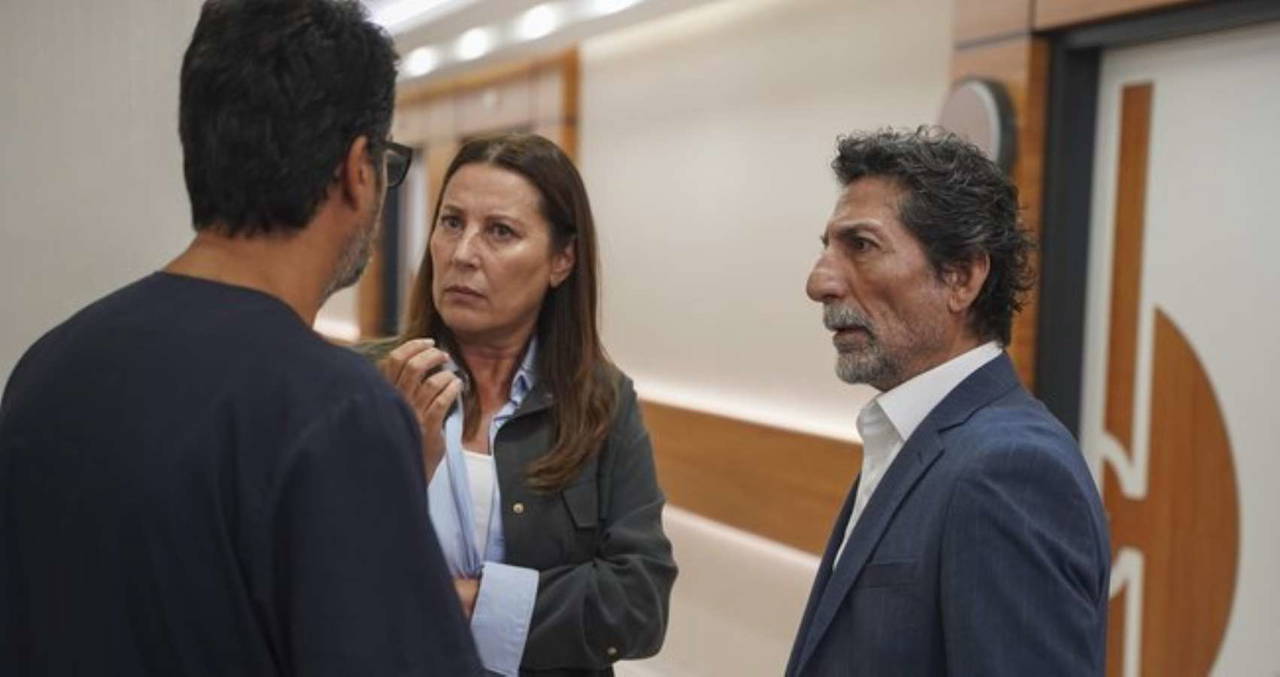 TV yayın akışı 12 Ekim Perşembe! Hangi kanalda ne var, günün filmleri ve dizileri neler?