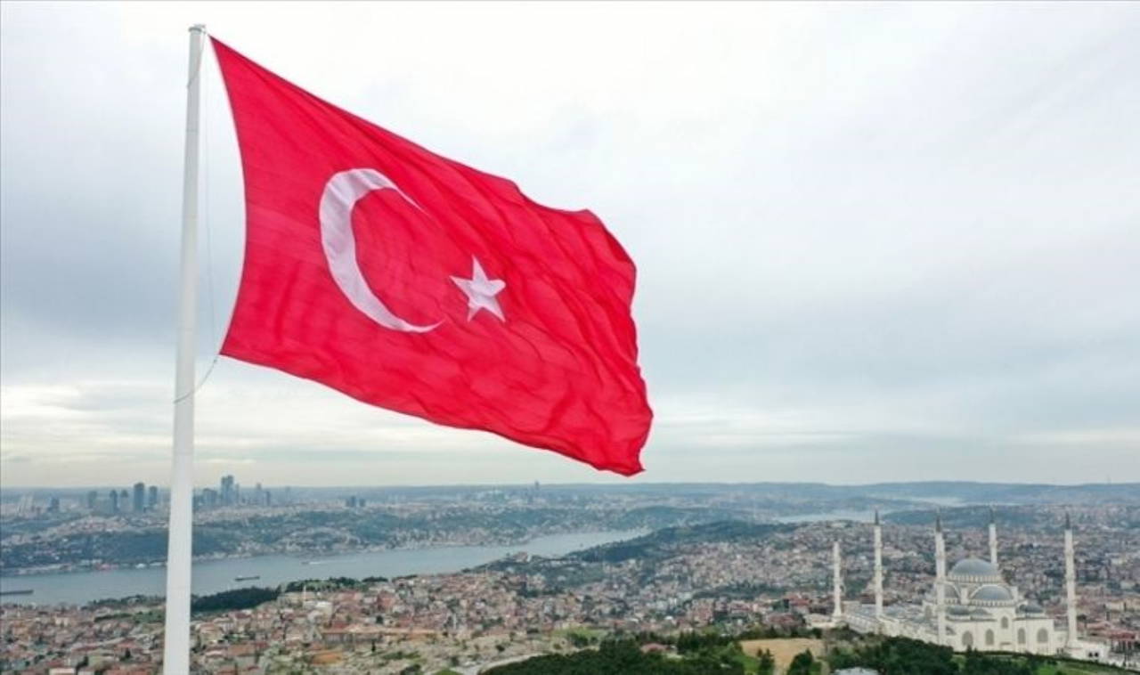 Türkiye'nin sırası şaşırttı: 2025'in en çok altın alan ülkeleri belli oldu!