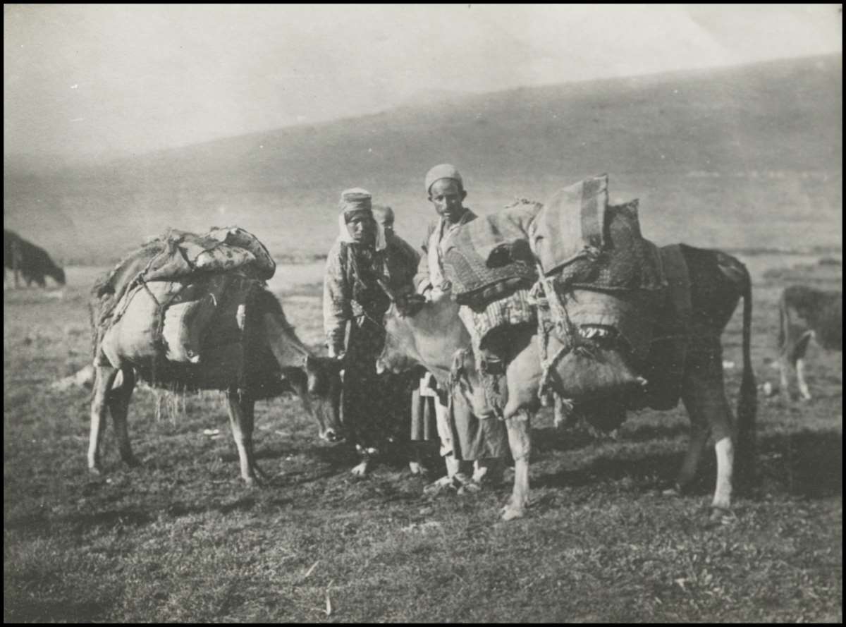 Devlet Arşivleri'nde ortaya çıktı: İşte Türk boylarının tarihi fotoğrafları