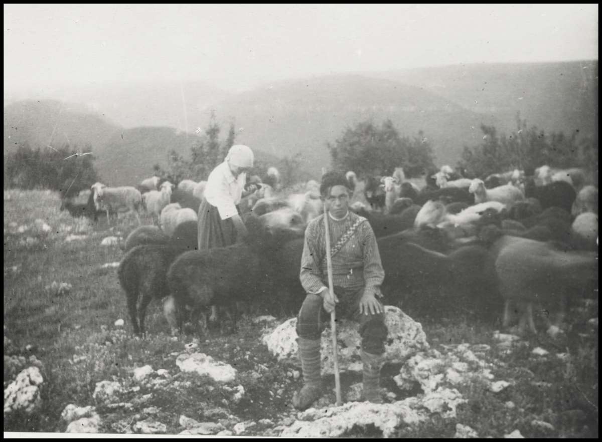 Devlet Arşivleri'nde ortaya çıktı: İşte Türk boylarının tarihi fotoğrafları