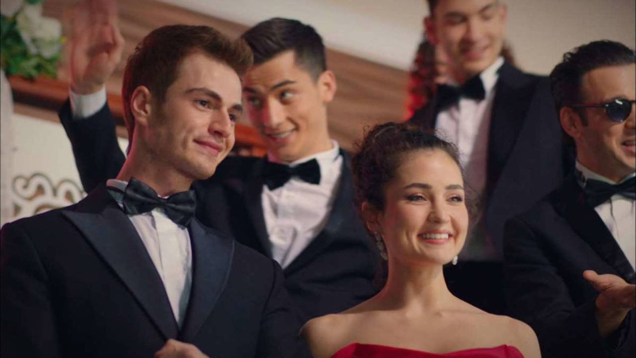 TV yayın akışı 7 Ekim Cumartesi! Hangi kanalda ne var, günün filmleri ve dizileri neler?