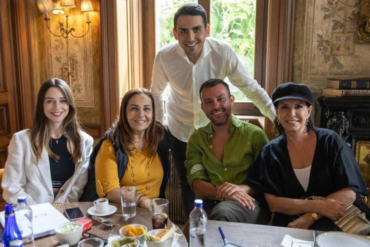 TV yayın akışı 15 Kasım Çarşamba! Hangi kanalda ne var, günün filmleri ve dizileri neler?