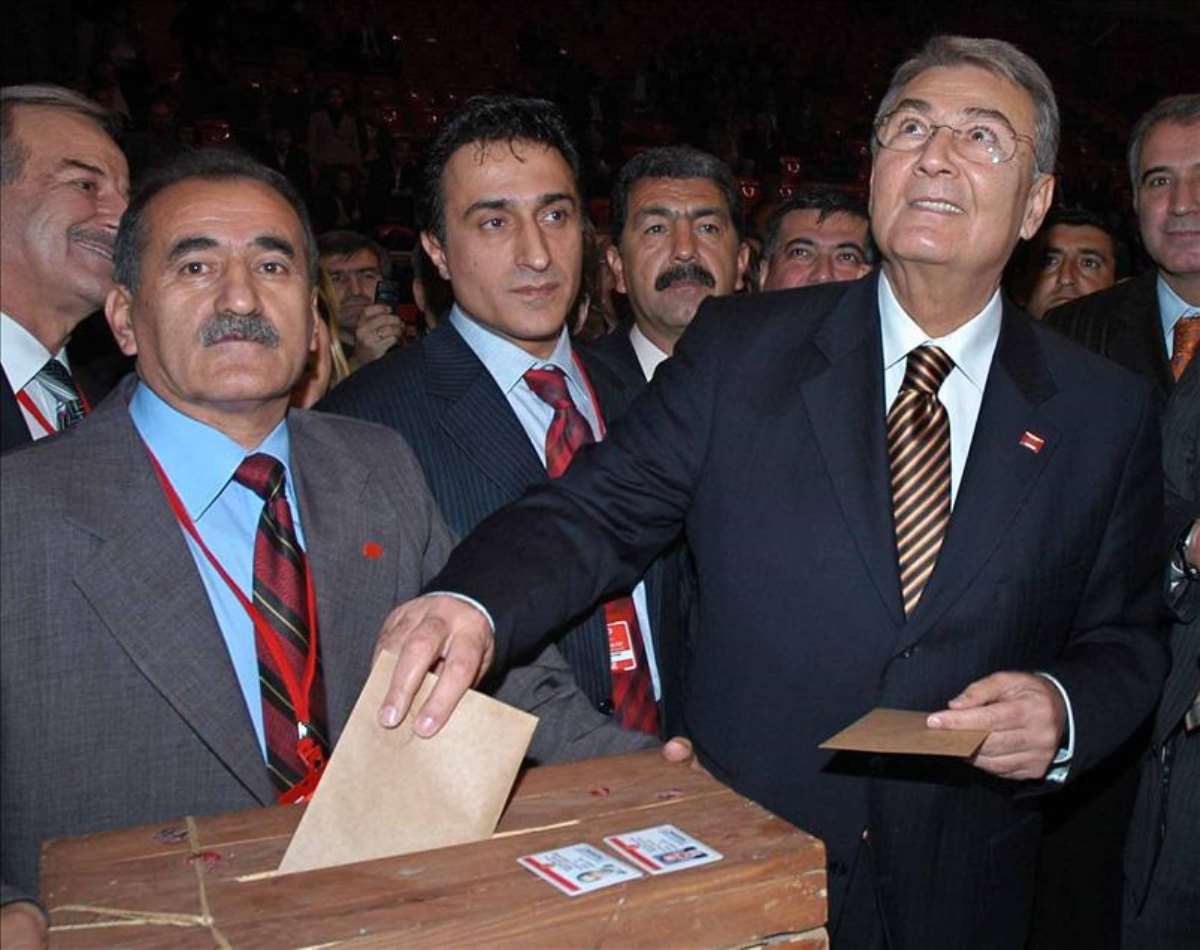CHP 57'nci kurultaya giderken, geçmişten günümüze CHP kurultayları