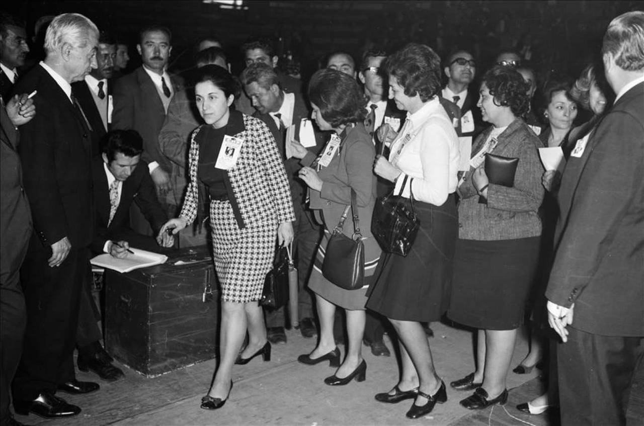 CHP 57'nci kurultaya giderken, geçmişten günümüze CHP kurultayları