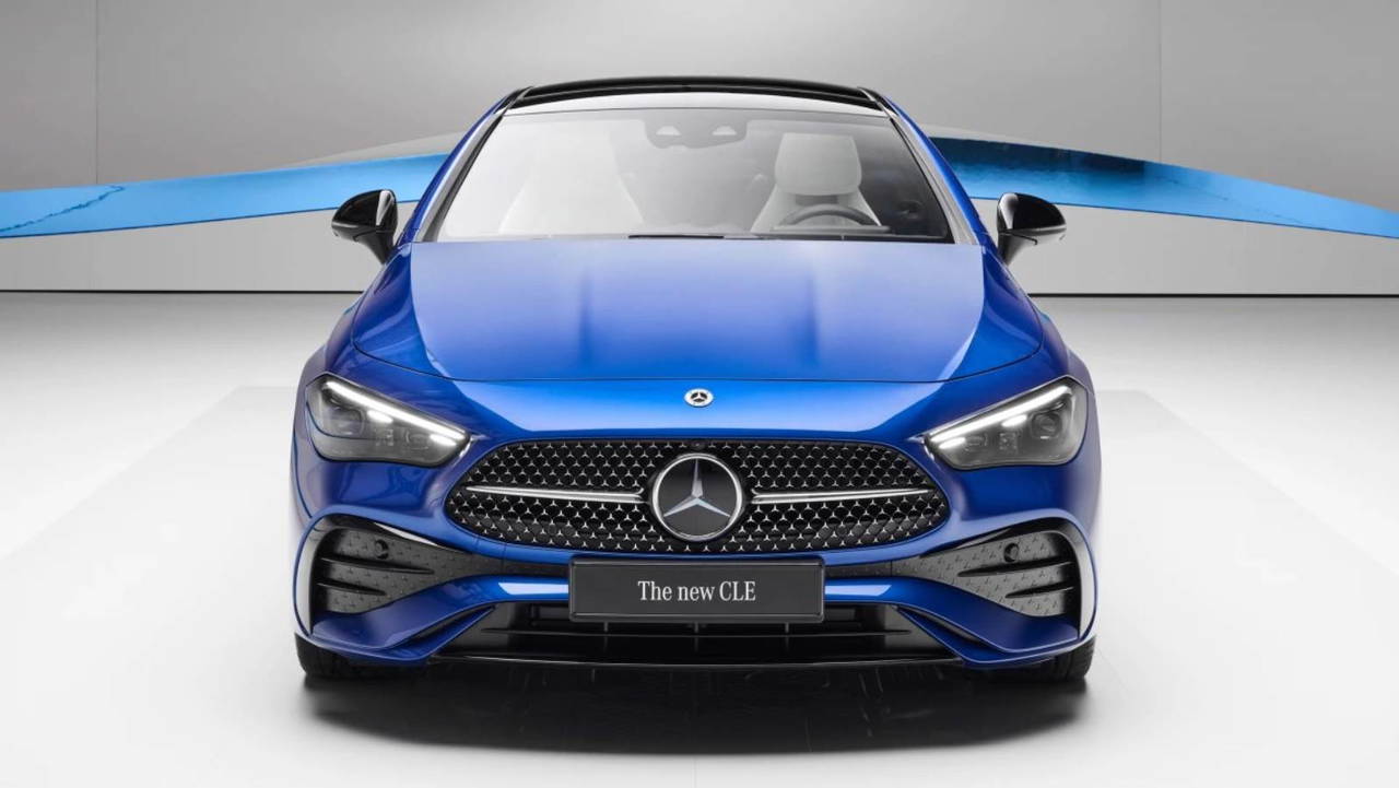 Mercedes'te E ve C Serisi yerine CLE geliyor! İşte fiyatı ve teknik özellikleri...