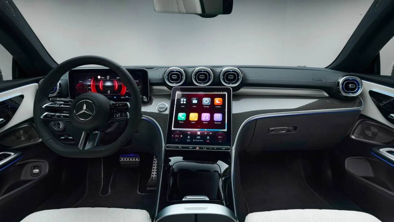 Mercedes'te E ve C Serisi yerine CLE geliyor! İşte fiyatı ve teknik özellikleri...