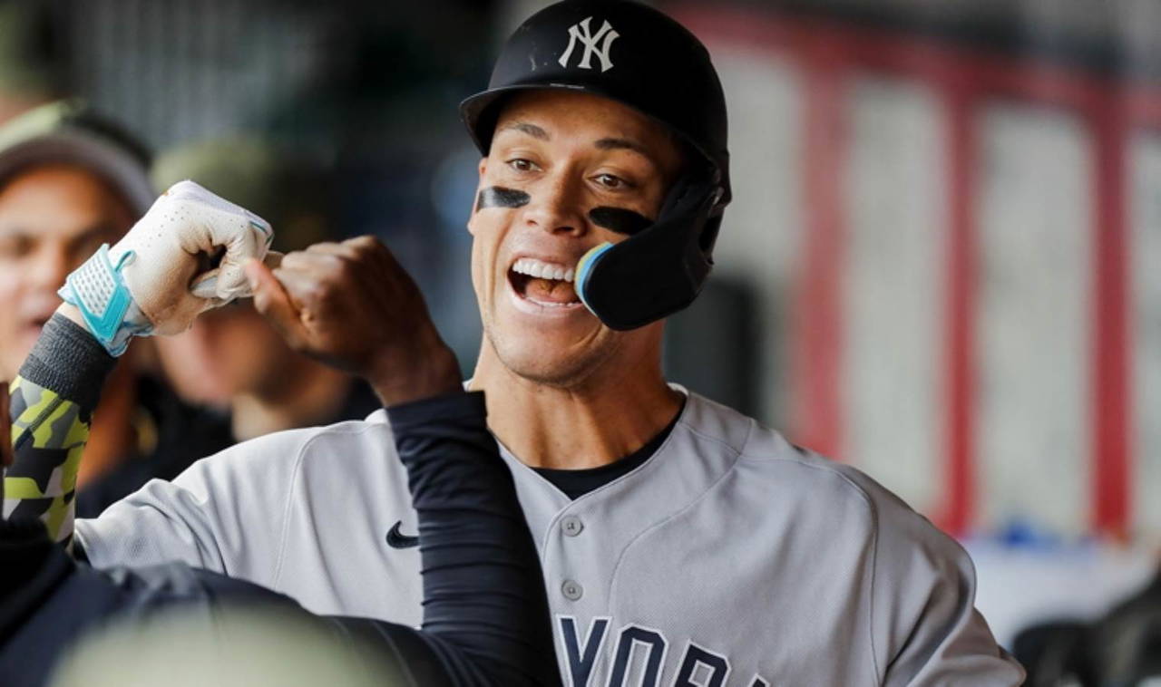 Japon yıldız rekor kırmıştı: İşte spor tarihindeki en yüksek ücretli sözleşmeler!