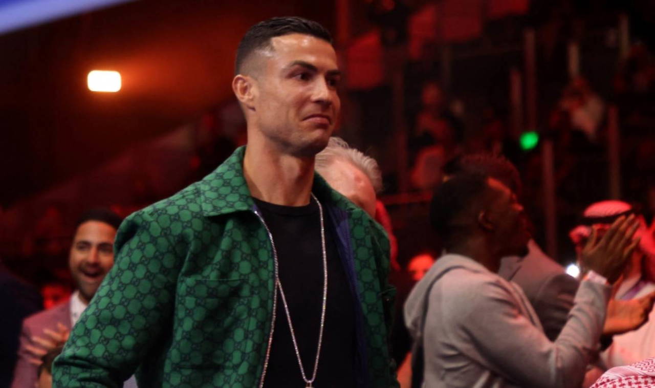 IFFHS 2023'ün en iyi futbolcularını belirledi: Cristiano Ronaldo'dan dikkat çeken tepki!