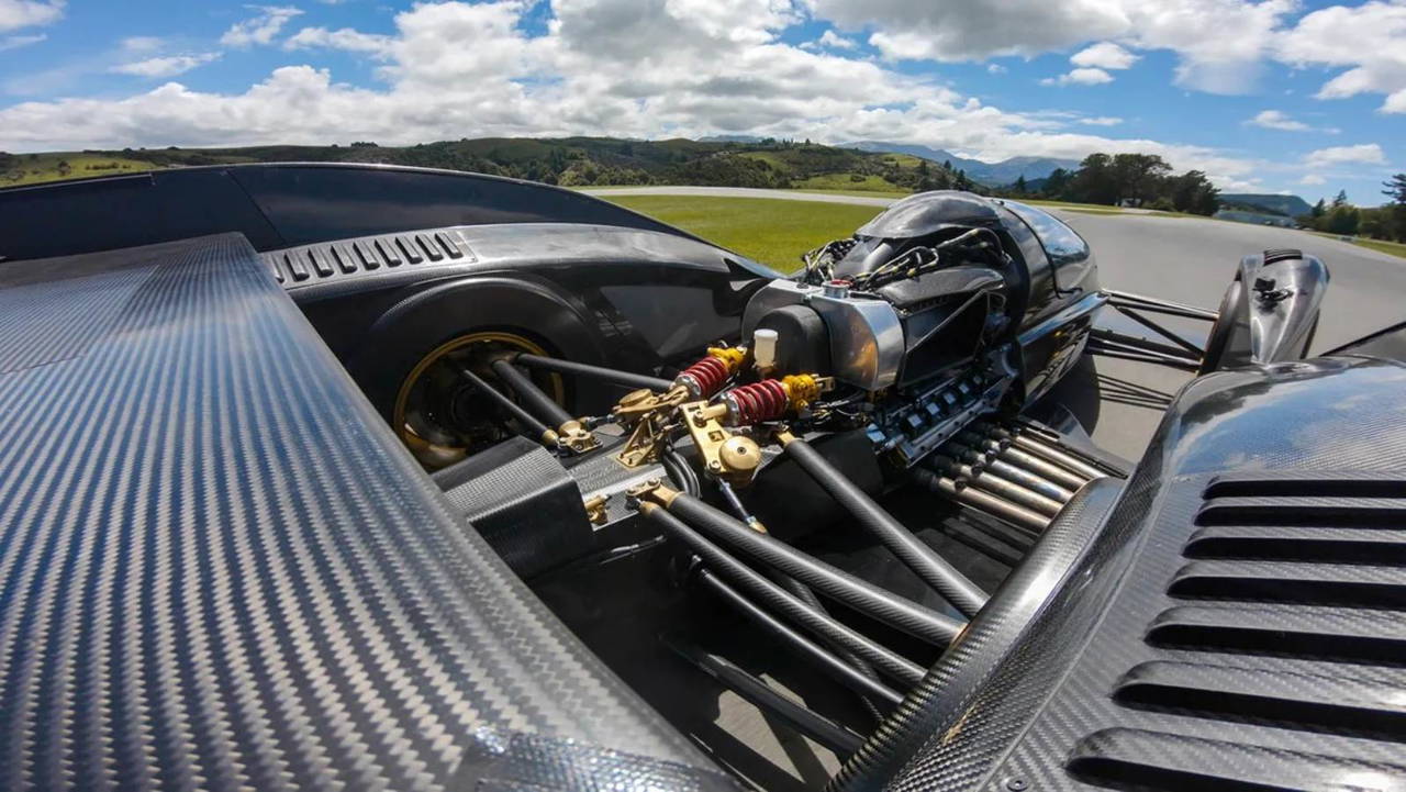 Dünyanın en hızlı arabası: Formula 1 araçlarını bile geçiyor!