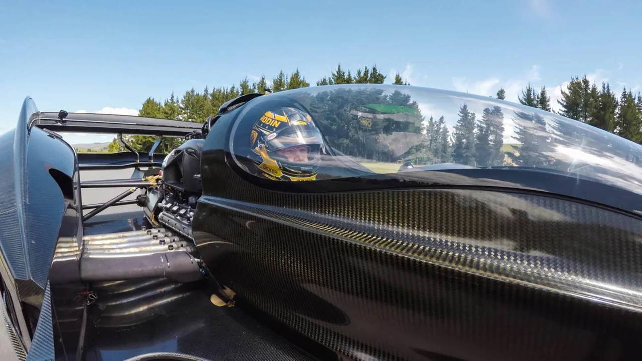 Dünyanın en hızlı arabası: Formula 1 araçlarını bile geçiyor!