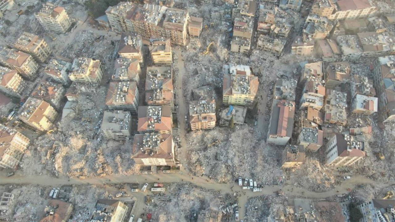 Depremin 8'nci gününde Hatay'daki yıkım havadan görüntülendi