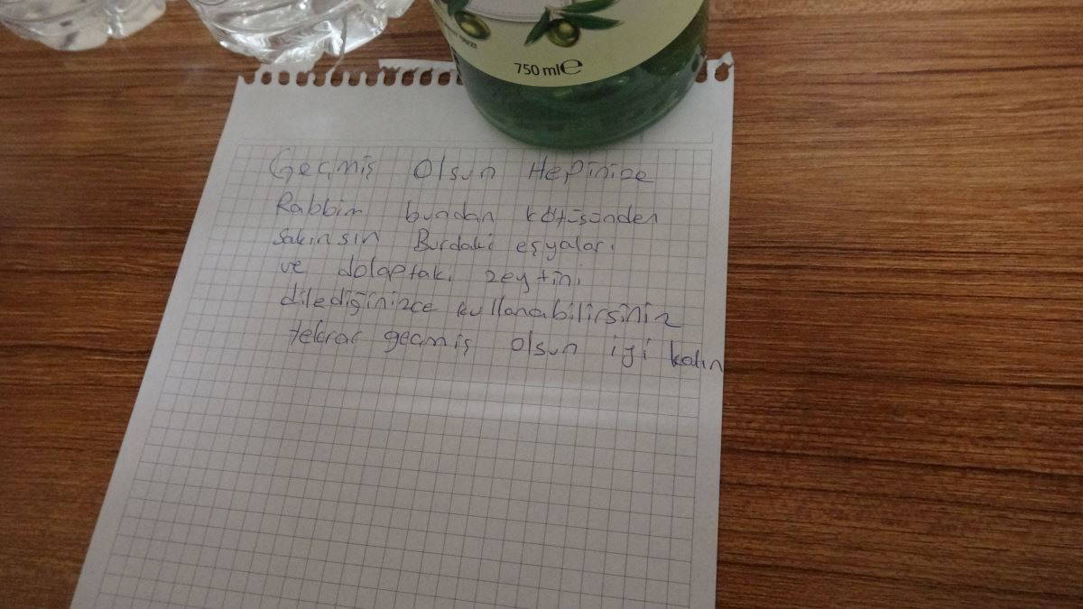 Afet bölgesine gönderilen yardım kolilerinden depremzedeler için yazılmış duygulandıran notlar